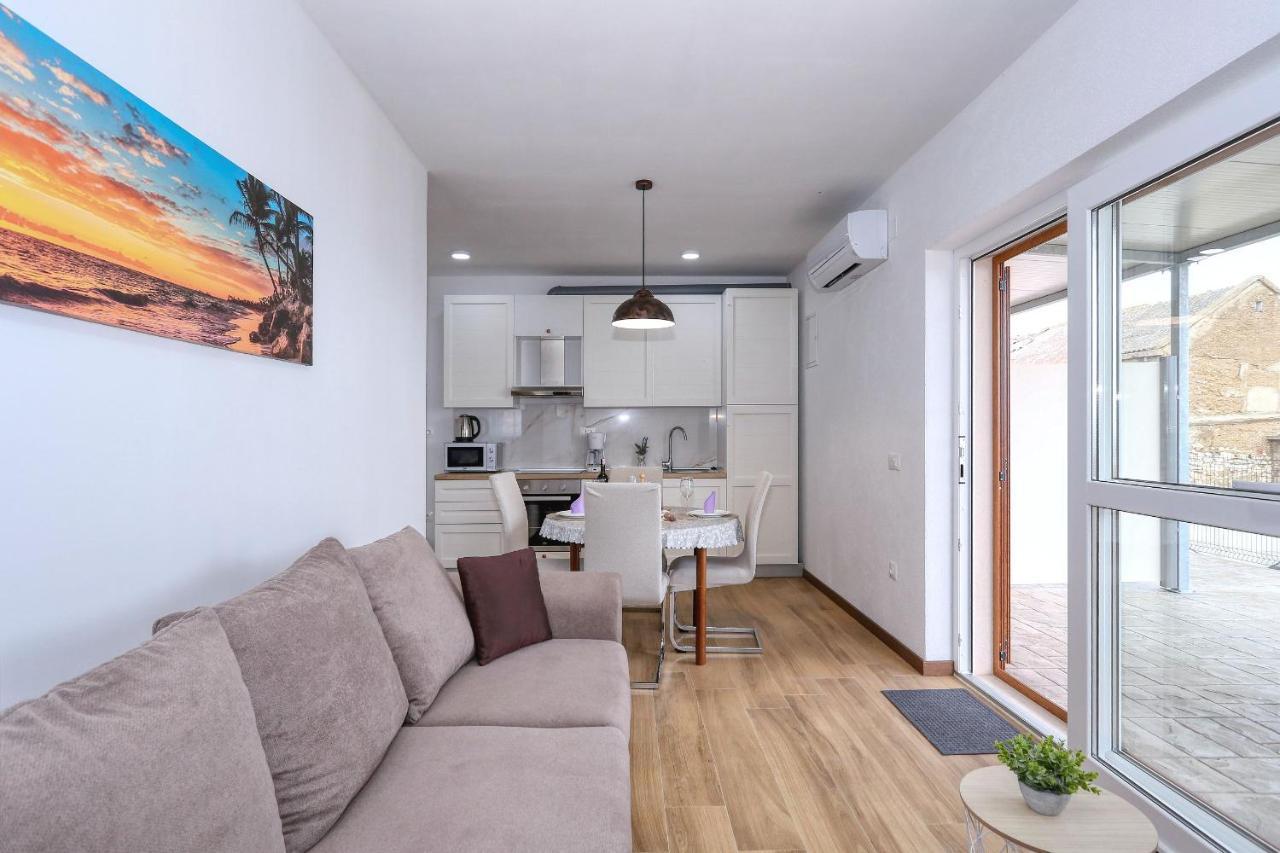 Apartments Poljak Rtina Luaran gambar